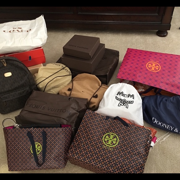 Meet your Posher, Leelee - Picture 4 of 7